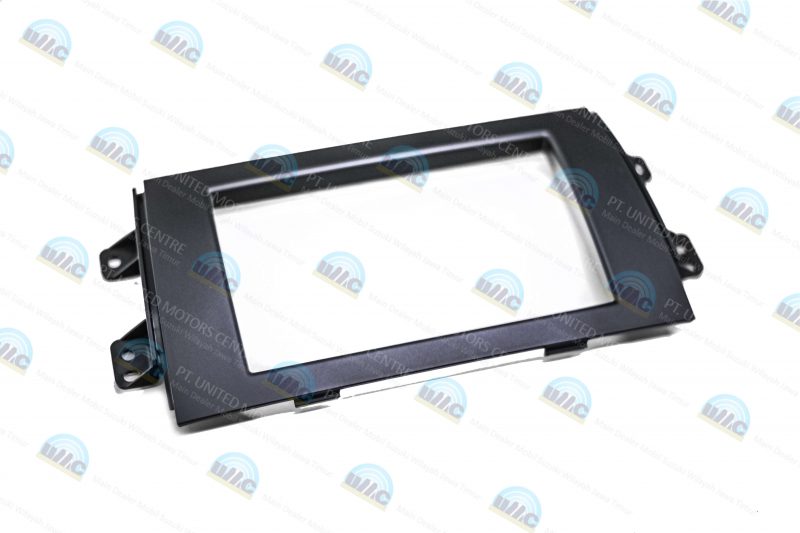 Garnish Head Unit SX-4 Cross Over AT
